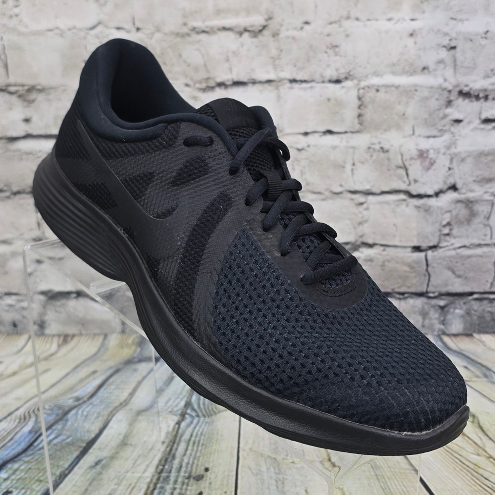 Nike Revolution 4 Running Shoes Mens 10 Black Mesh Lightweight Athletic Sneakers